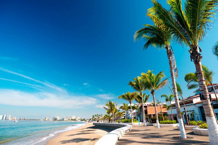 The Malecon - Puerto Vallarta Premium Destination