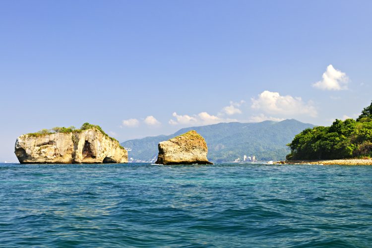 Los Arcos National Marine Park in Mexico near Puerto Vallarta